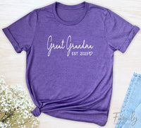 Great Grandma Est. 2023 - Unisex T-shirt - Great Grandma Shirt - Gift For Great Grandma To Be - familyteeprints