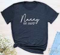 Nanny Est. 2023 - Unisex T-shirt - Nanny Shirt - Gift For Nanny To Be - familyteeprints